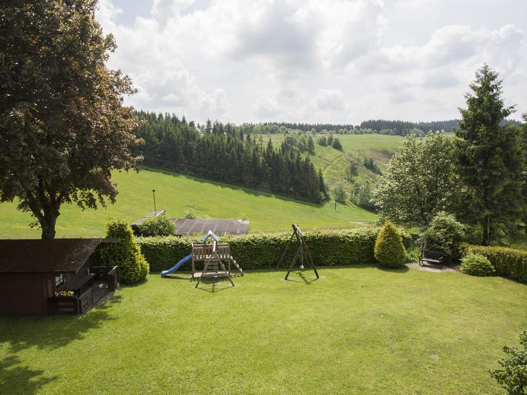 Pension Haus Brieden Winterberg Exteriör bild